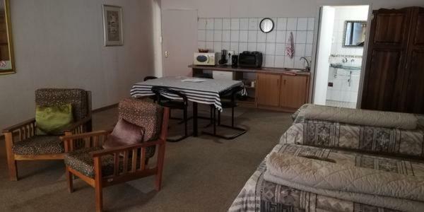 Anandi Guesthouse Mariental Ngoại thất bức ảnh